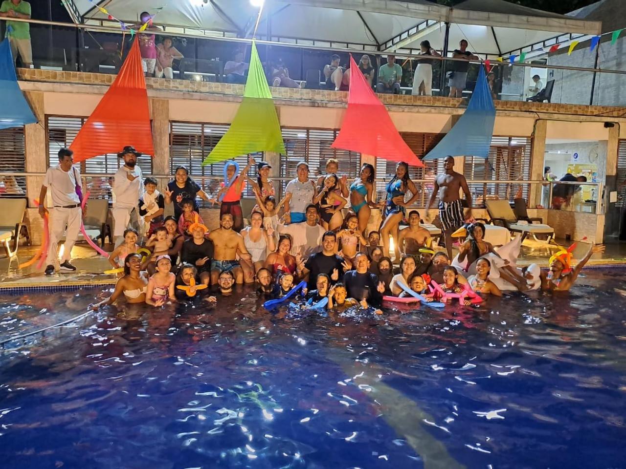 ドラド プラザ ホテル Cartagena エクステリア 写真